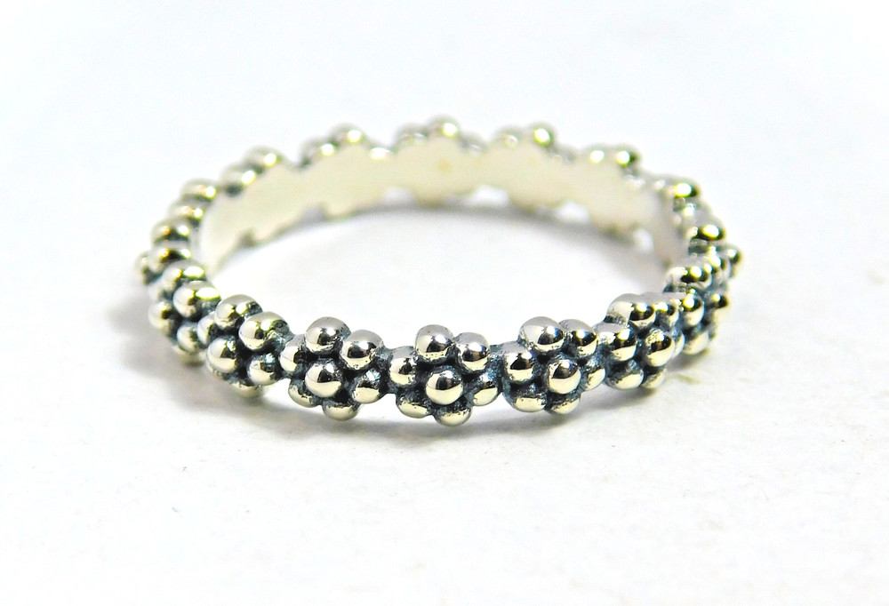 Authentic Pandora Ring, Ring of Daisies Stackable, 191035