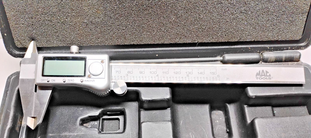 MAC ELECTRICAL DIGITAL CALIPER 0-6, #DC61232, MAC TOOLS , WITH HARD CASE, (B2