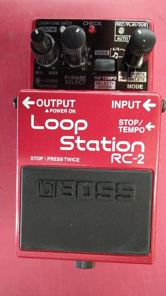 BOSS RC‑2 Loop Station Guitar Effects Pedal – 16‑Minute Phrase Looper