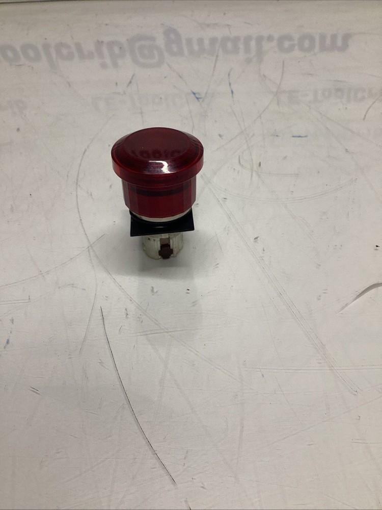 Red Pilot Light Indicator Lamp Panel Mount, Industrial Control (no part #) N-930