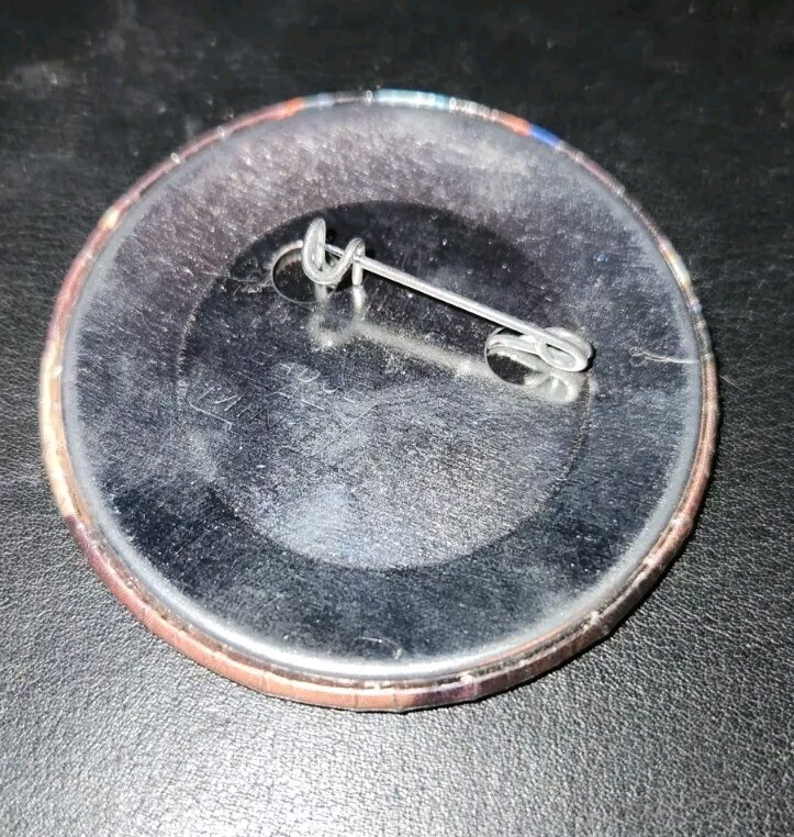 VTG Star Trek 2.25 Inch Data Pinback Button Lapel Pin