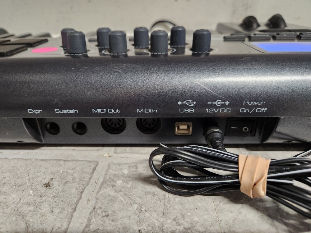 M-Audio AXIOM 25 Key USB MIDI Keyboard Controller