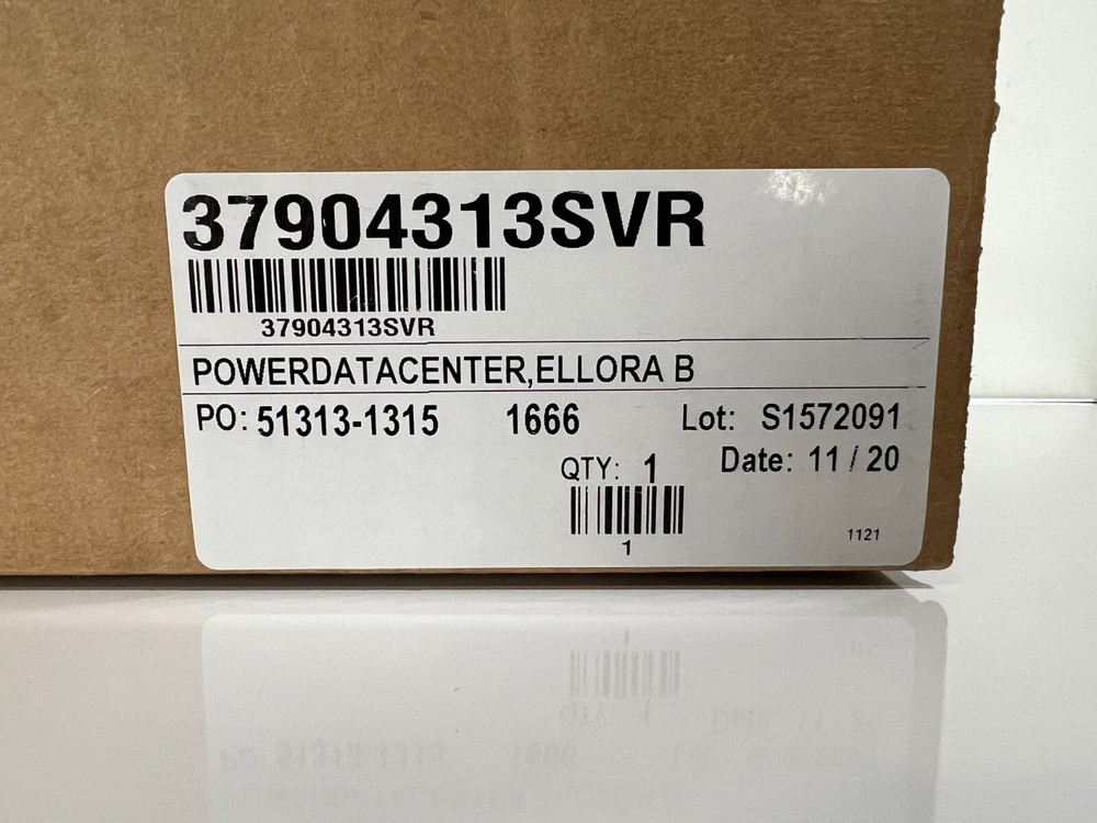 Byrne Power Data Center Ellora Silver/White Outlet