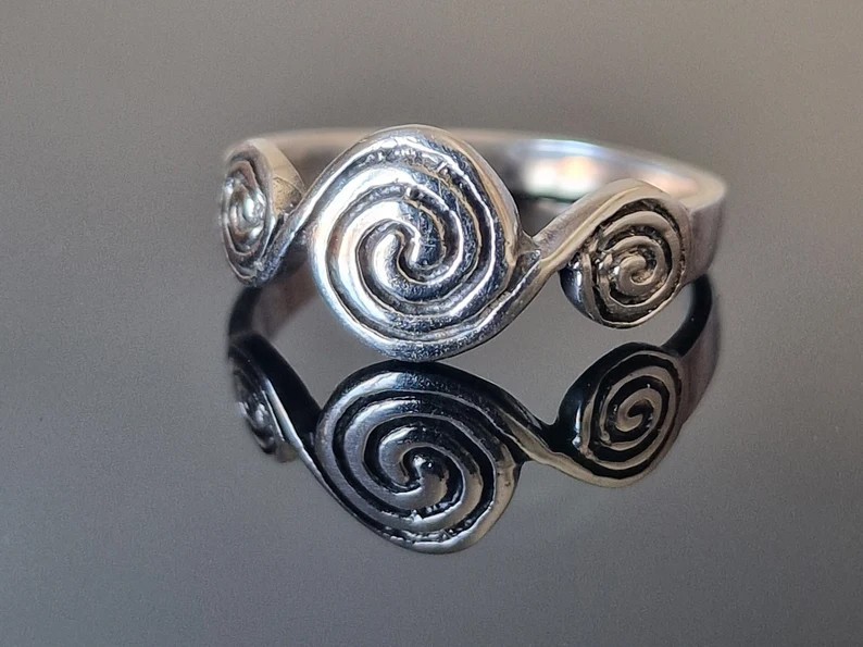 Solid 925 Sterling Silver Triple Spiral Celtic Triskele Boho Band Handmade Ring