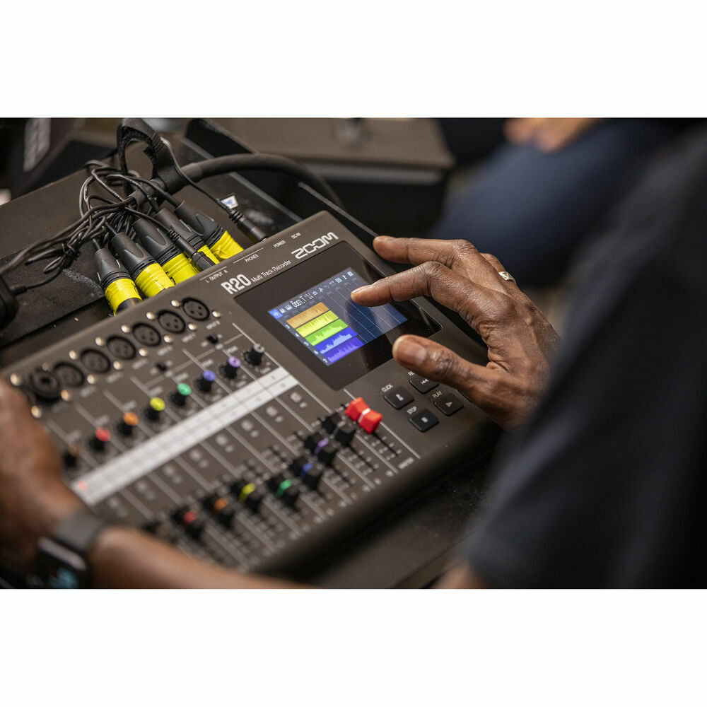 Zoom R20 Portable Multitrack Recorder