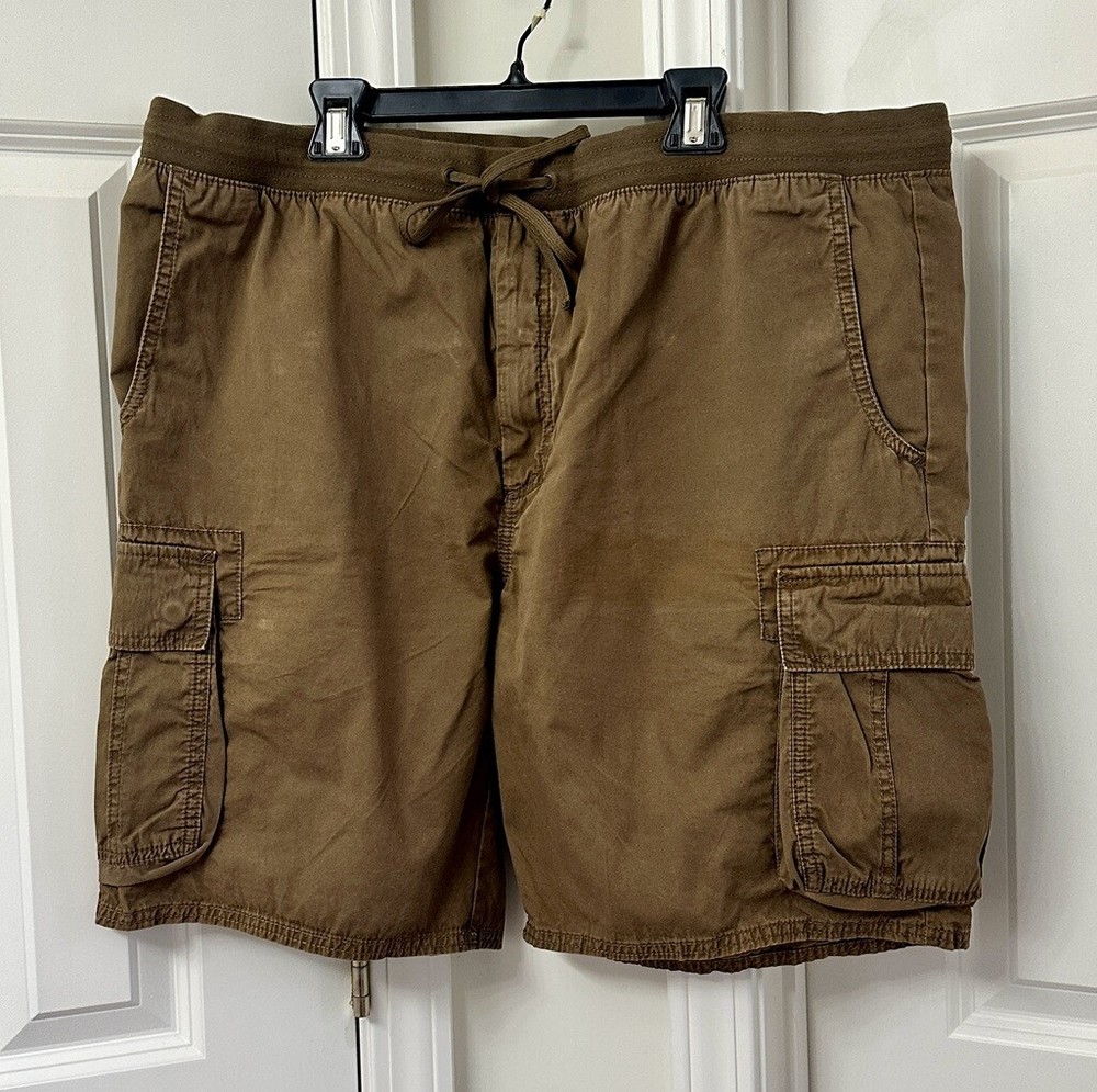 Roundtree & Yorke  Flat Front Cargo Shorts, Size-40