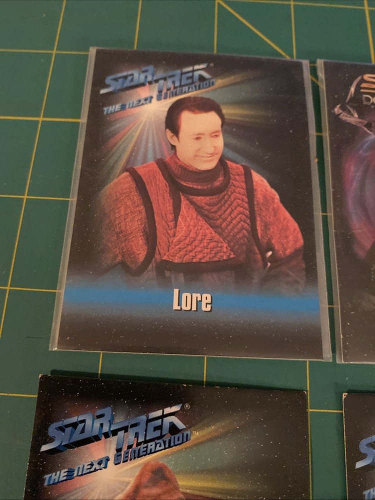 7 Star Trek Collector Cards