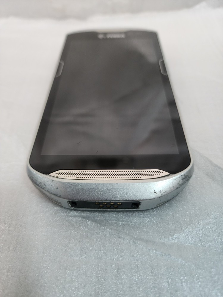 Zebra TC56 Android Wireless 1D/2D/QR Barcode Scanner Android 8.1 (Plus Charger)