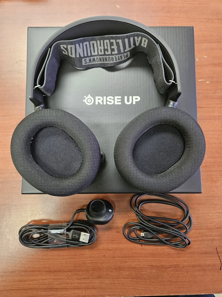 SteelSeries Arctis 5 Wired Headset PC Limited Edition Playerunknown Battleground