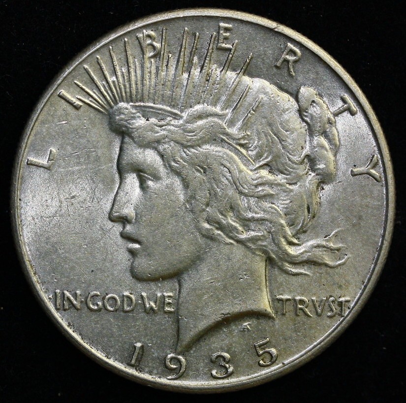 1935 Peace Dollar 90% Silver -  Uncirculated  #P27