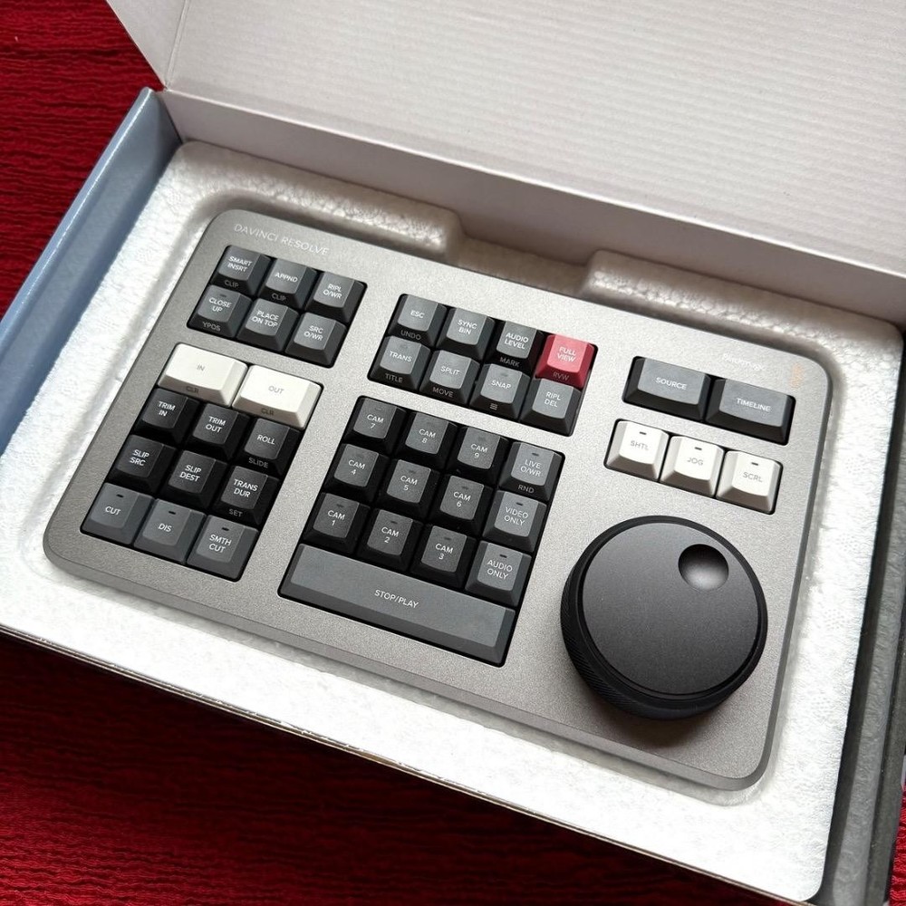 Blackmagic Design DaVinci Resolve Speed Editor Keyboard New