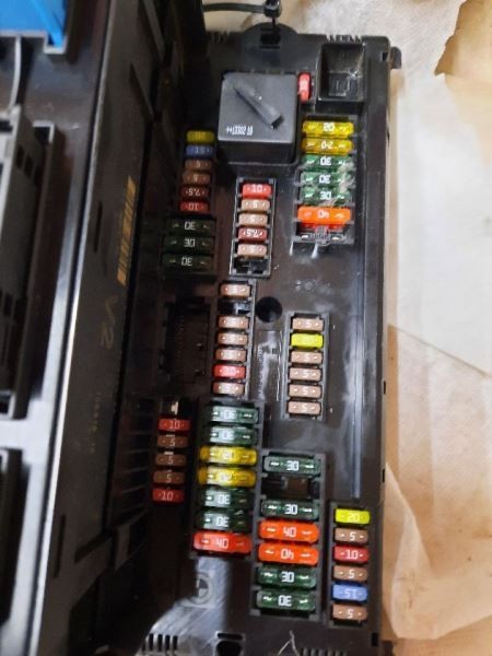 528I      2014 Fuse Box Cabin 1476031