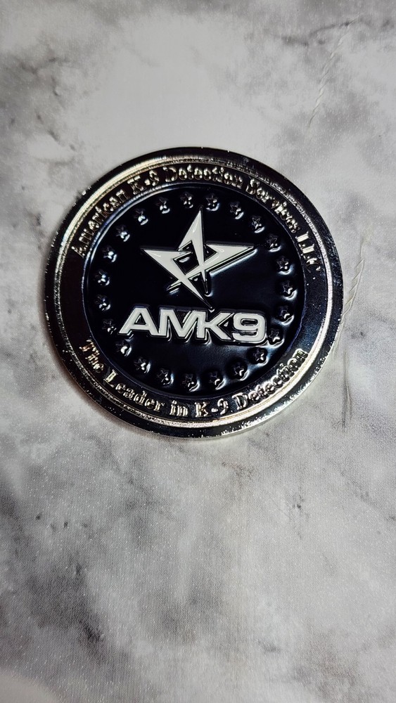 RARE AUTHENTIC AMK9/ACADEMI CHALLENGE COIN-EXCELLENT CONDITION