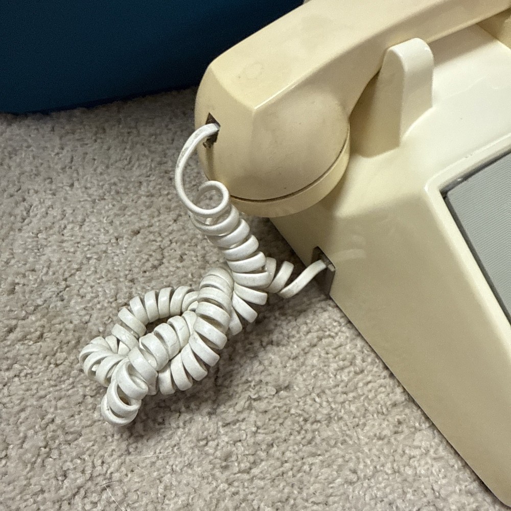 STROMBERG CARLSON SC-2500D PUSH BUTTON PHONE UNTESTED 1976
