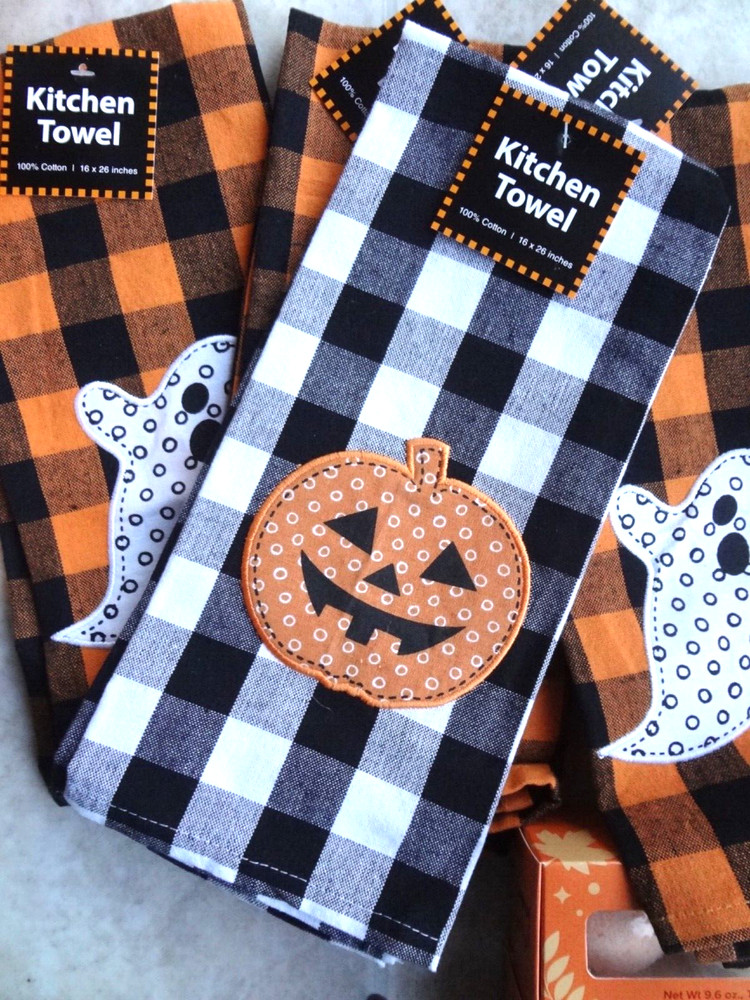 Basin Halloween Bath Bomb Set & Extra More