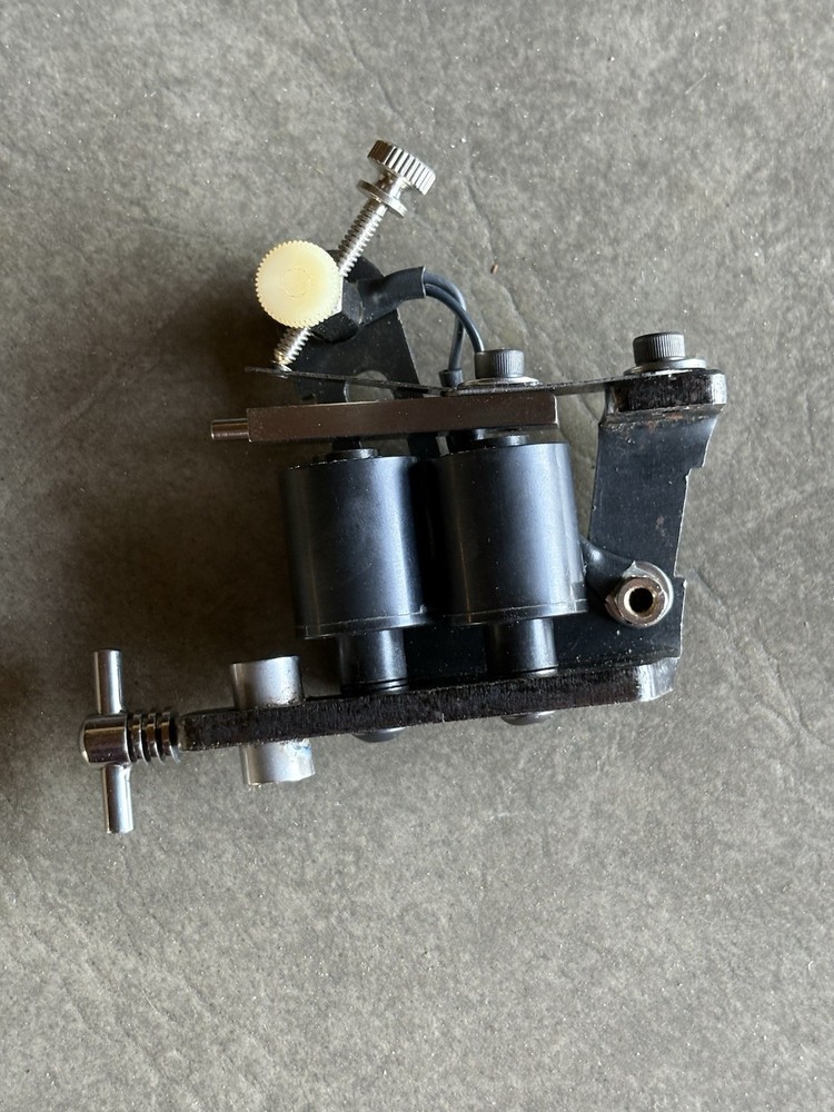 Black Vintage Style coil machine With Welker Coils