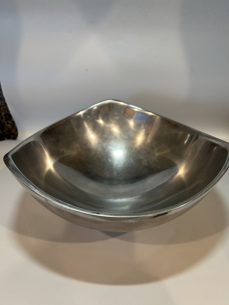 Nambe 3 Point Silver Bowl #528, 1967 Dates