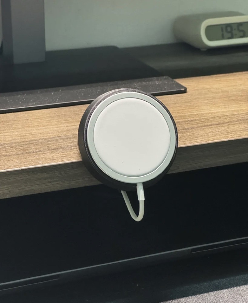 Apple MagSafe charger mount