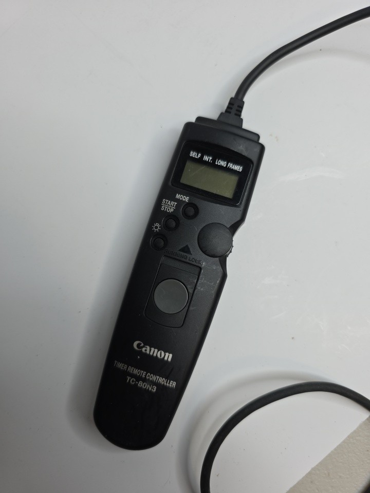 Canon Accessories CP-E4 Compact Battery Pack Remote Controller Transmitter Lc-4