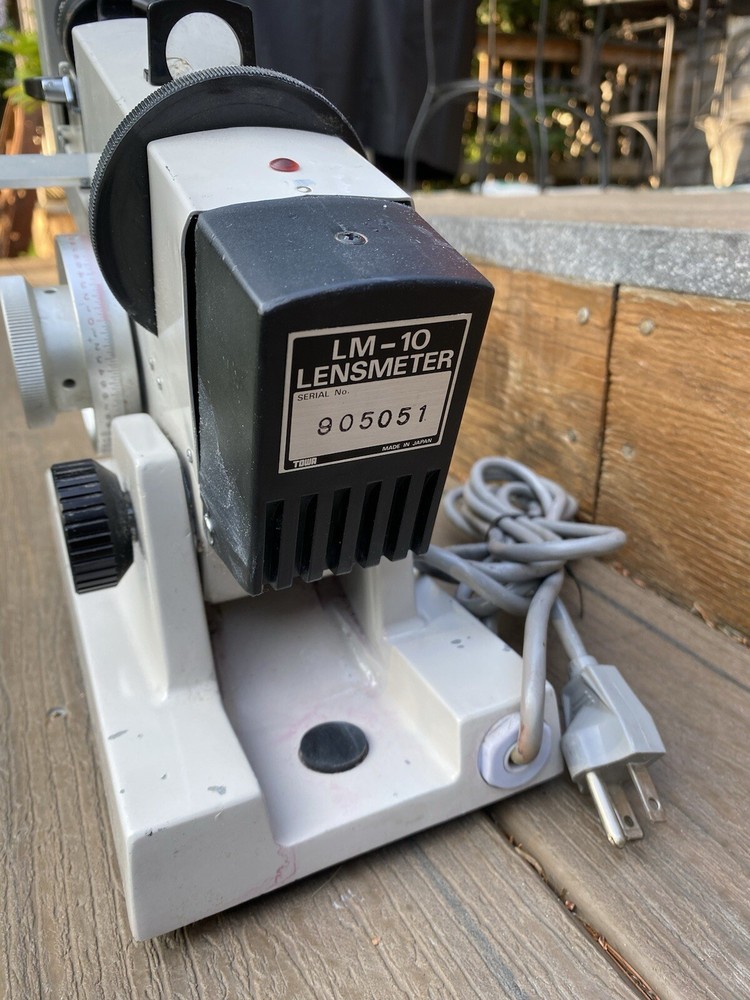 Burton 2020 Lensmeter