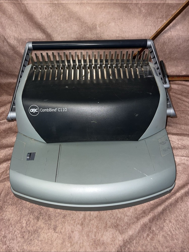 GBC CombBind C110 Binder Bindery Punch Comb Machine Binding Plastic Bounding