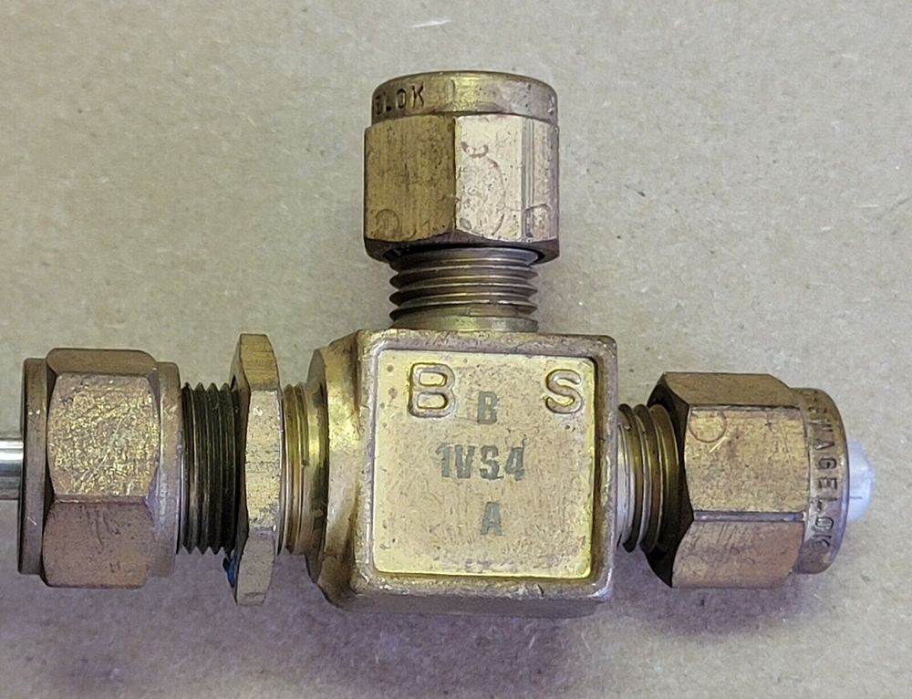 WHITEY B 1VS4 A B-1VS4A BRASS BONNET NEEDLE VALVE