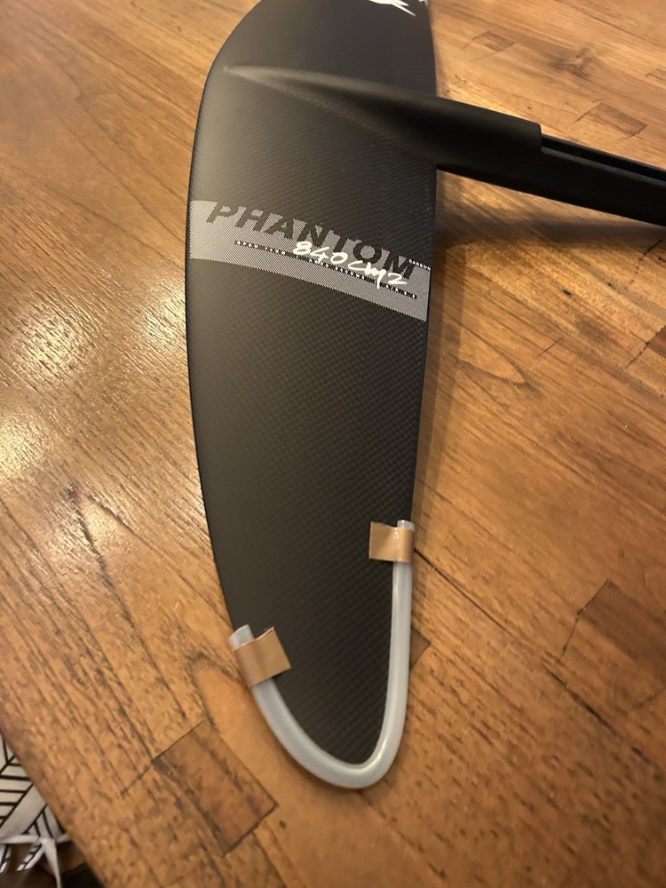 F one Front Wing Phantom 840 Brand New