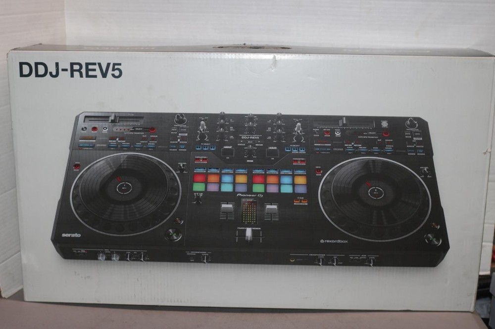 Pioneer DDJ-REV5 Scratch-Style 2-Channel Performance DJ Controller