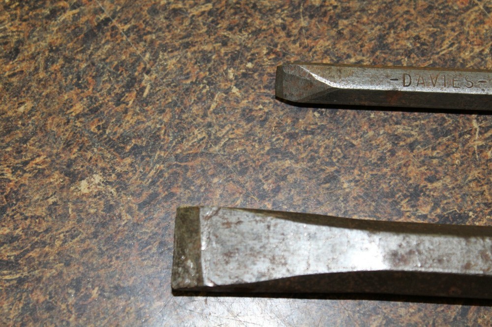 DAVIES COLD CHISEL 107-3/4 & 305-5/32