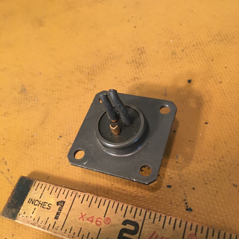 sp02e-12-3p Connector