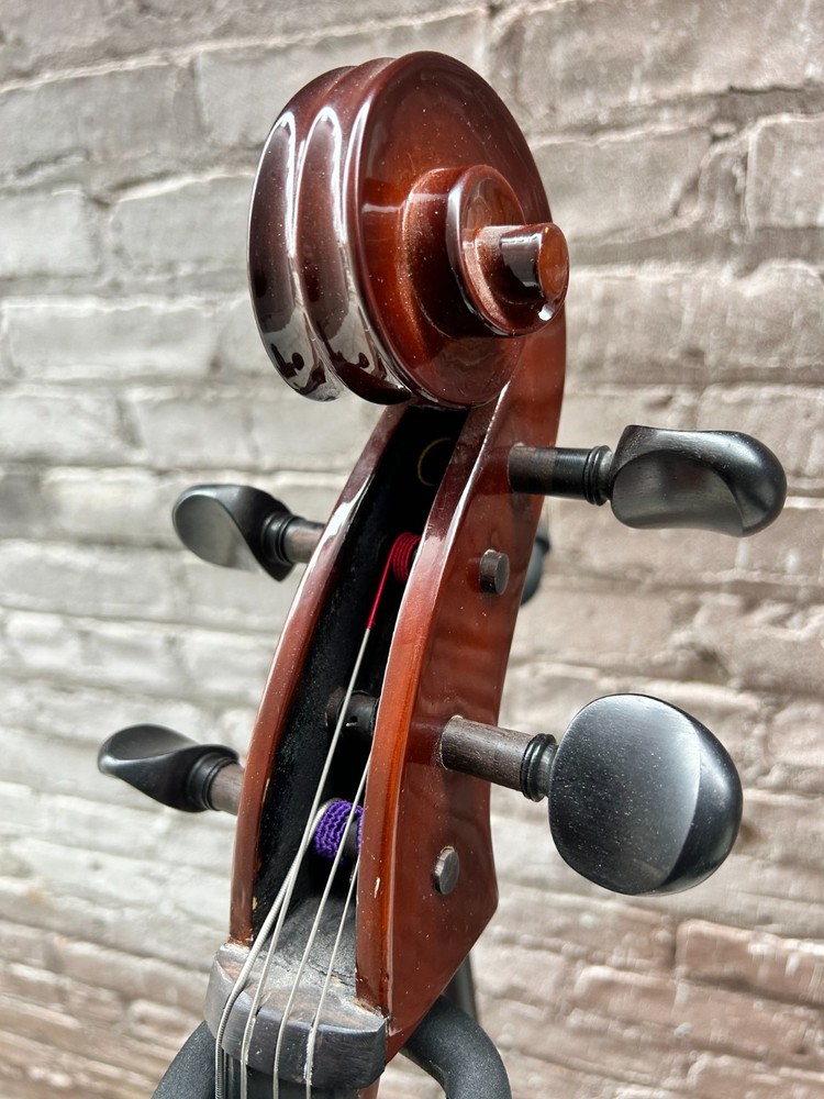 Unbranded Cello 4/4 with Case