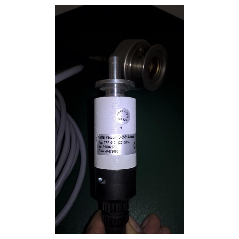 FULL RANGE PFEIFFER BALZERS MANOMETER SET