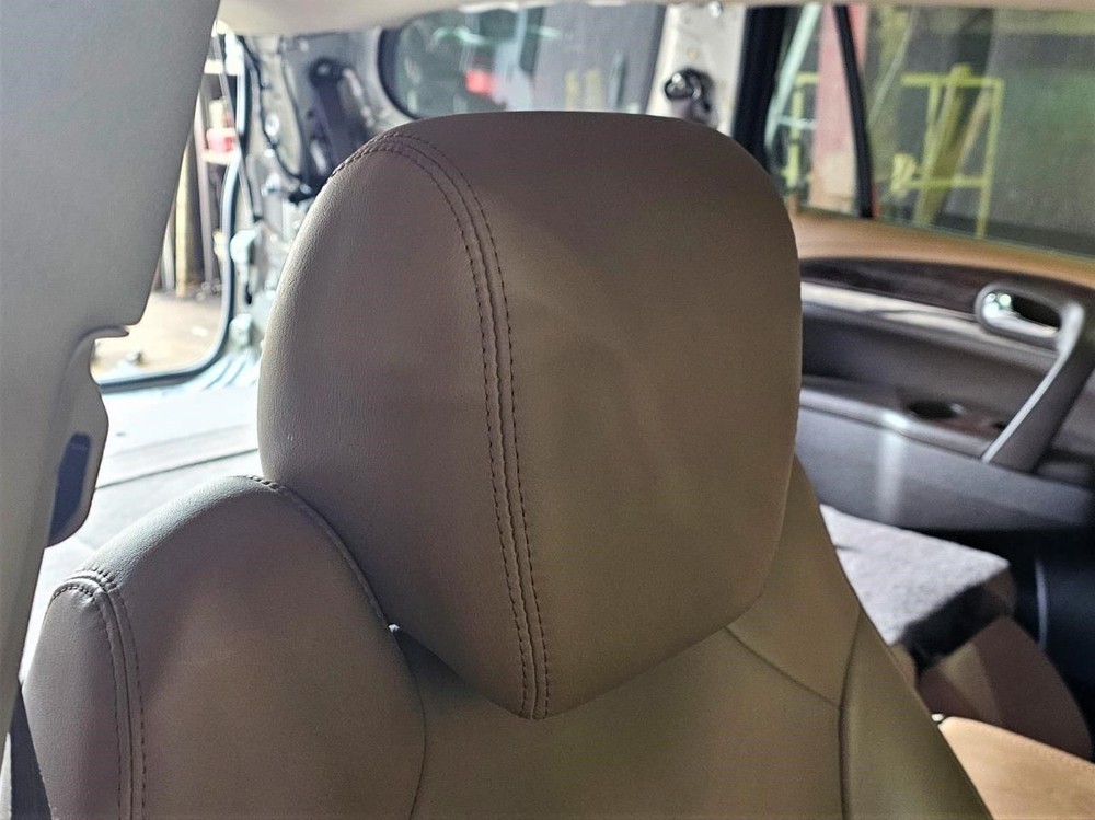 ENCLAVE   2016 Headrest 2395344