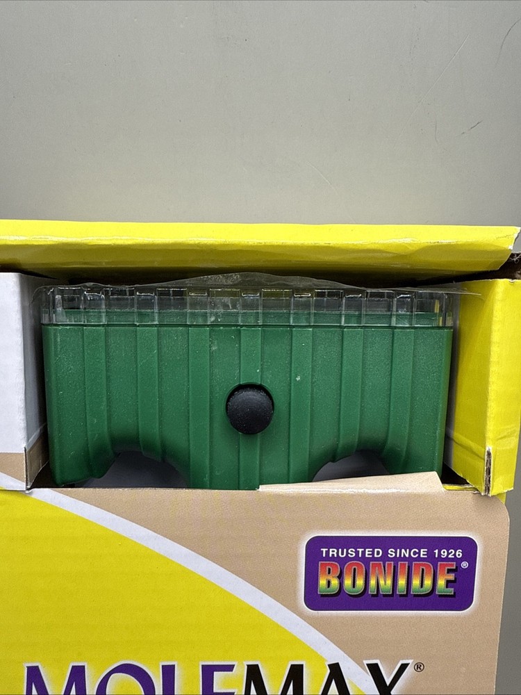 Molemax Sonic Spike Repeller, Solar Powered Mole and Gopher Bonide NEW