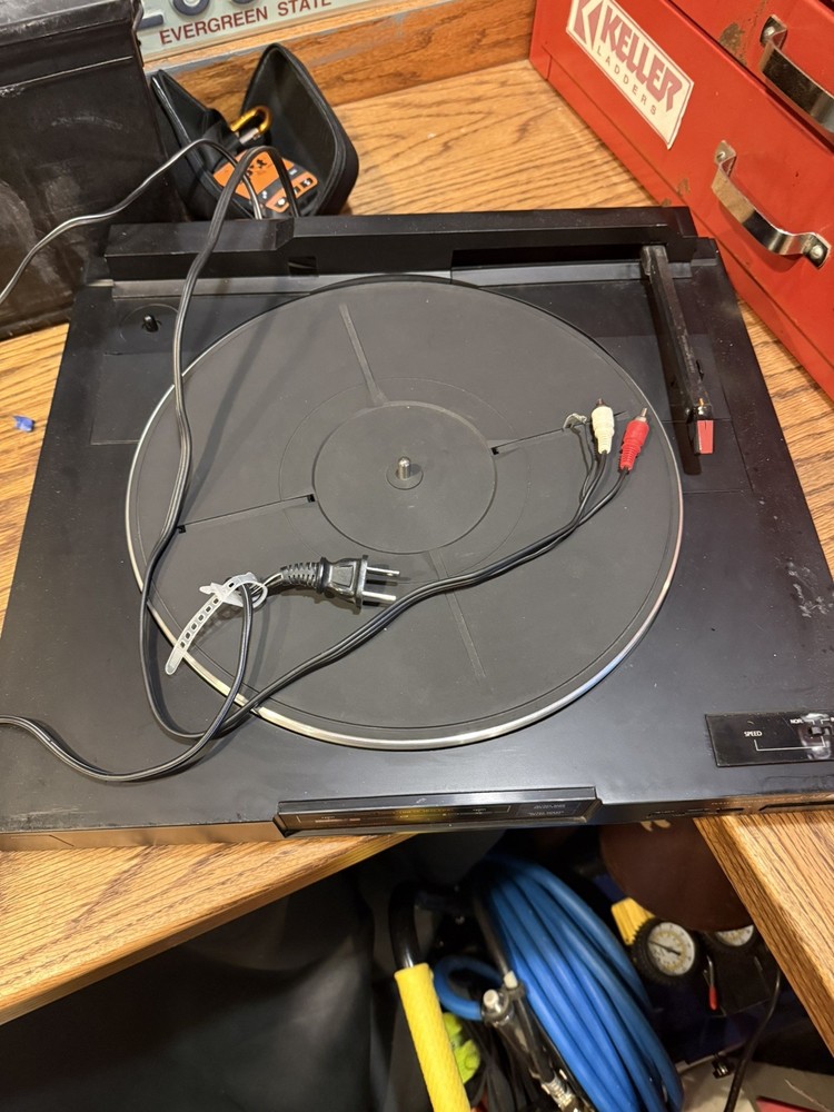 Sansui P-L45 Fully Automatic Direct Drive Turntable - READ DESCRIPTION