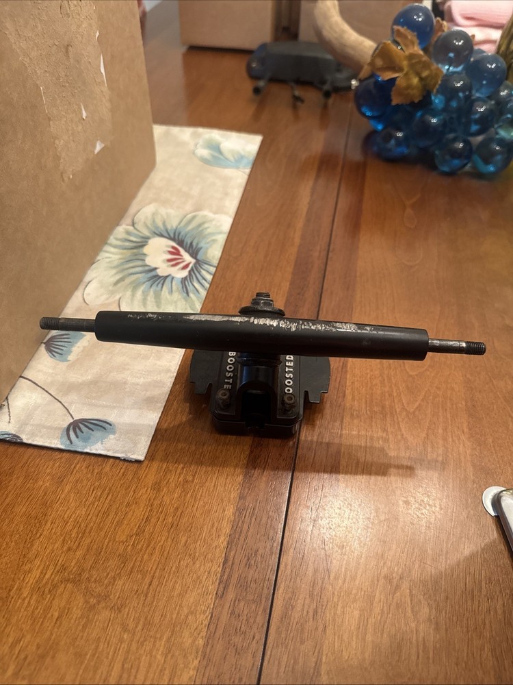 boosted board front truck complete.