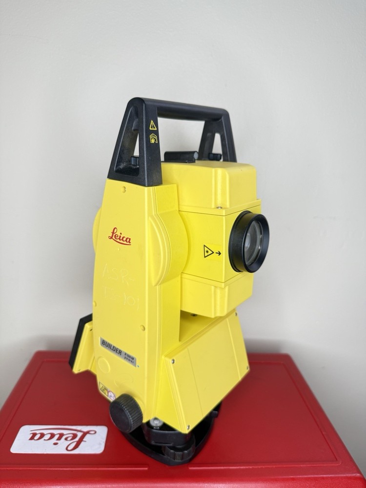 Leica BUILDER R100M power SET Total Station
