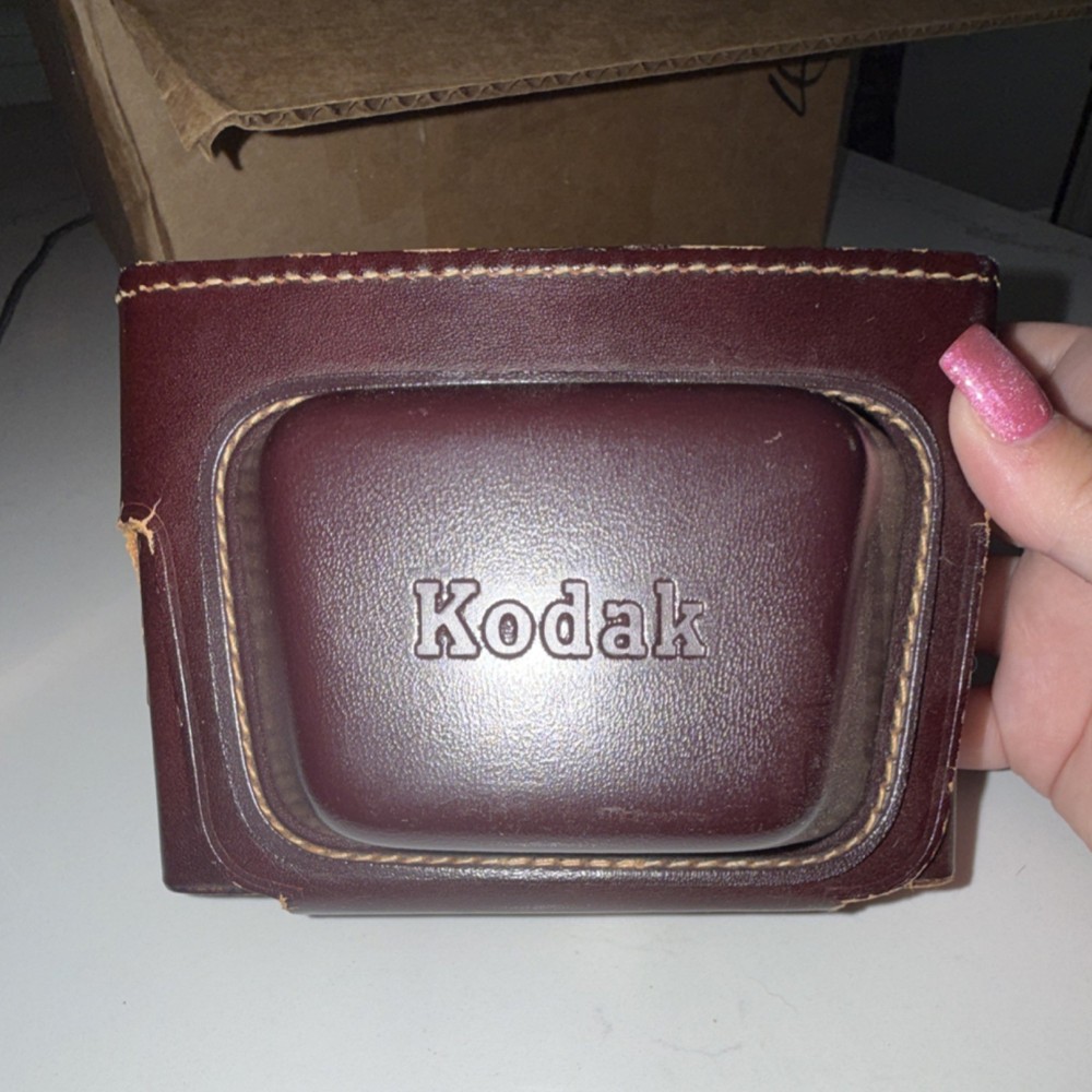 Kodak Signet 80 Rangefinder Camera Black Silver with Leather Case