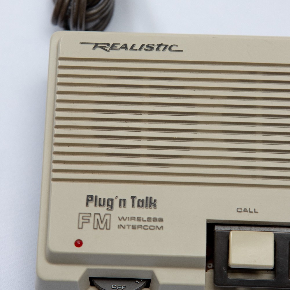 Vintage Realistic Plug N Talk FM Wireless Intercom 43-207B Powers Up | Tested |