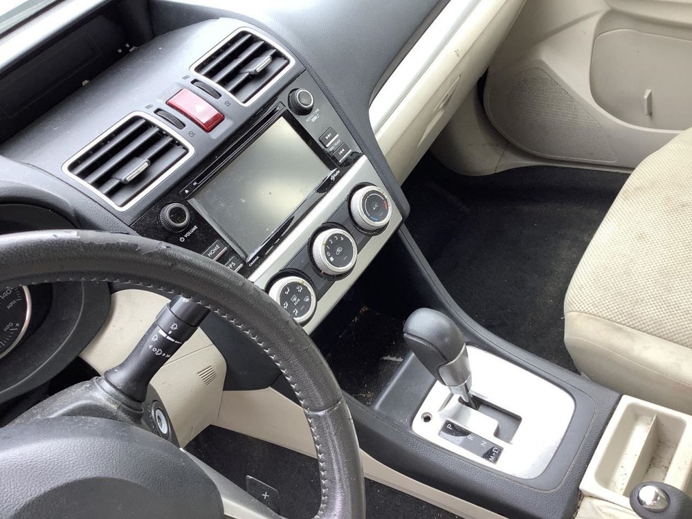 IMPREZA 2015 Glove Box 4579498