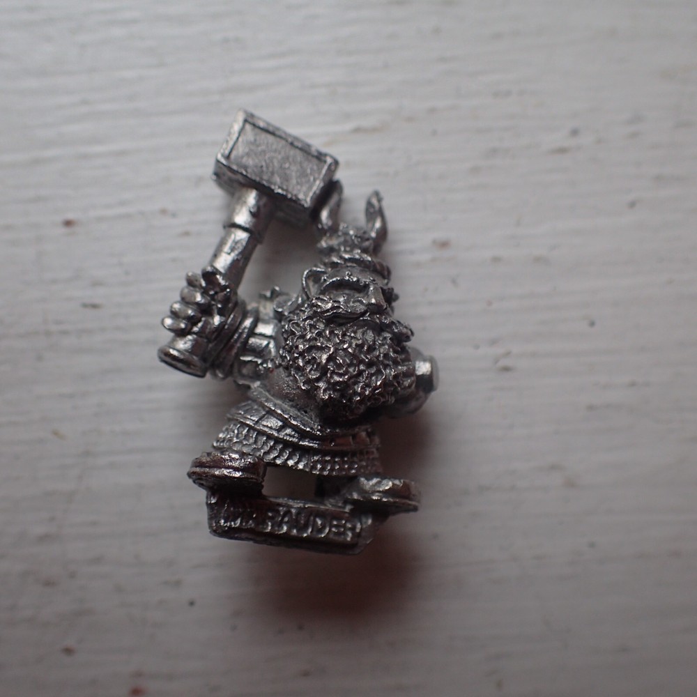 Citadel Warhammer 90s Dwarf Hammerer C