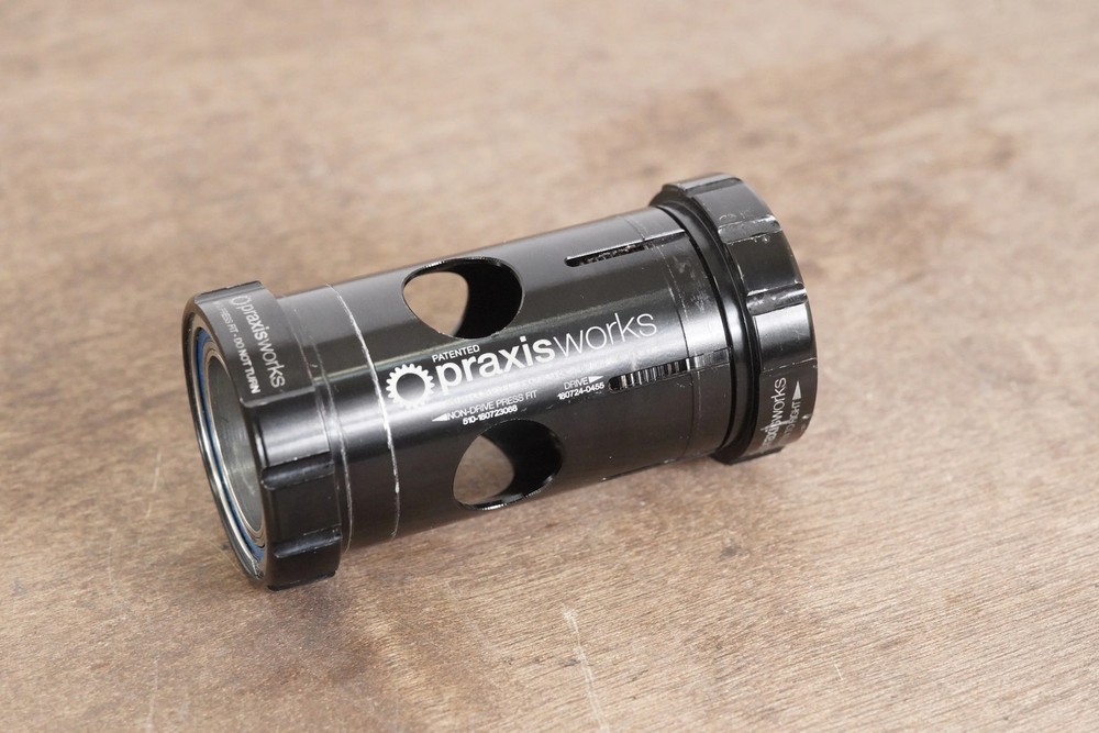 Praxis Works BB30 to M30 Convertor Bottom Bracket