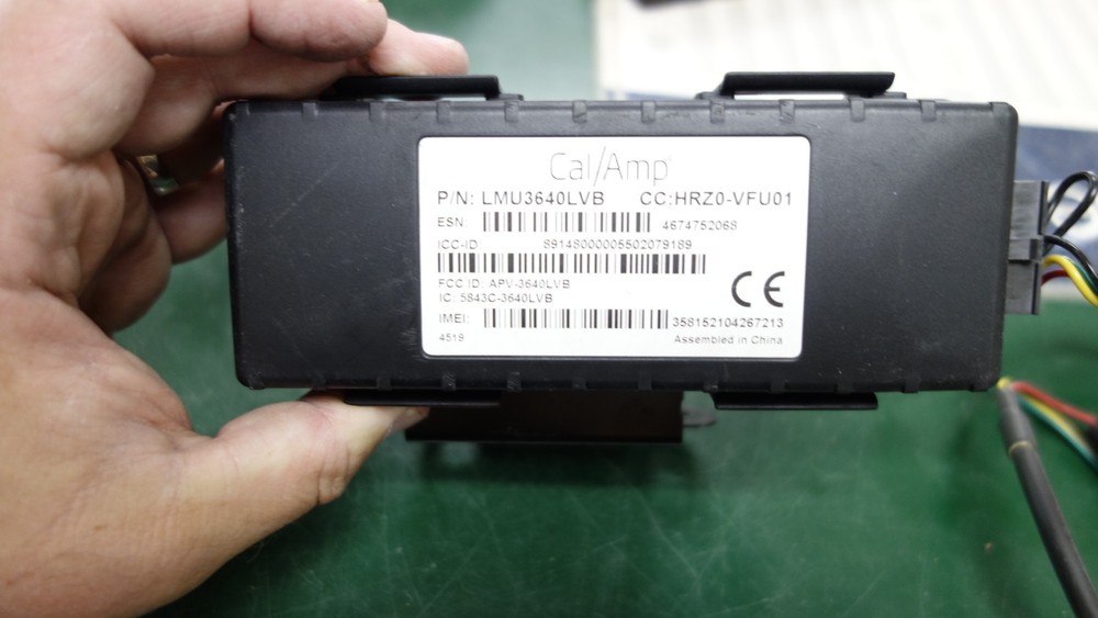 Cal/Amp Vehicle Tracker Unit LMU3640LVB with Bracket