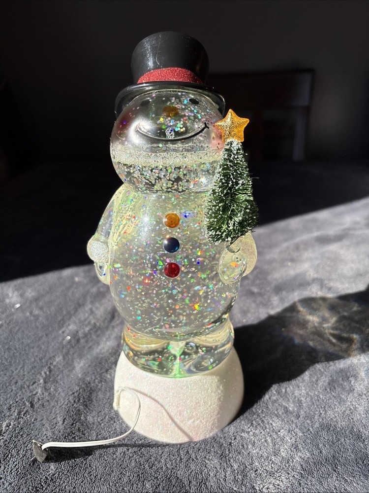 9” Light up Snowma Globe Decor