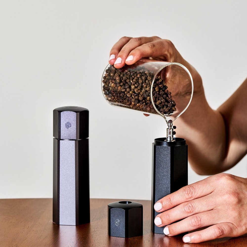 HexClad HexMill Tabletop Salt and Pepper Grinder Set with Stand, 10 Adjustable