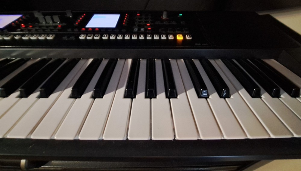 Roland E-A7 Arranger Keyboard, Excellent Condition!