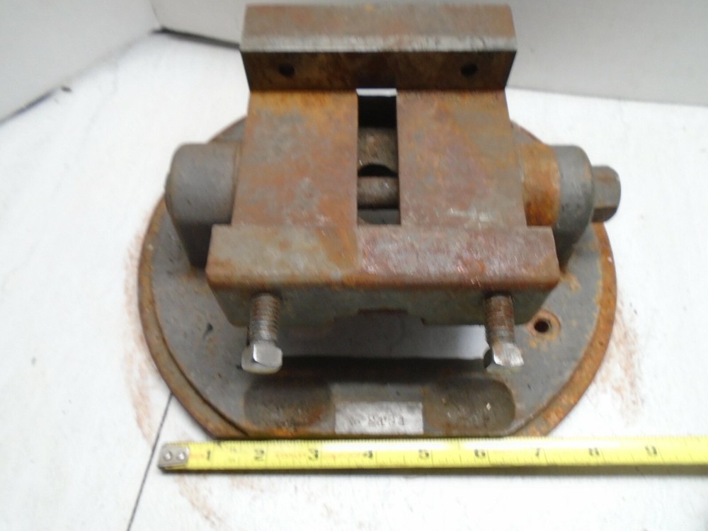 VINTAGE BROWN AND SHARPE pivot base