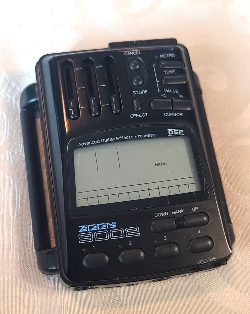 Zoom 9002 Effects Processor