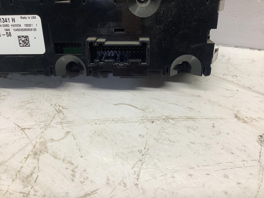 2013-2017 Peterbilt 579 Heater A/C Temperature Controls - Used