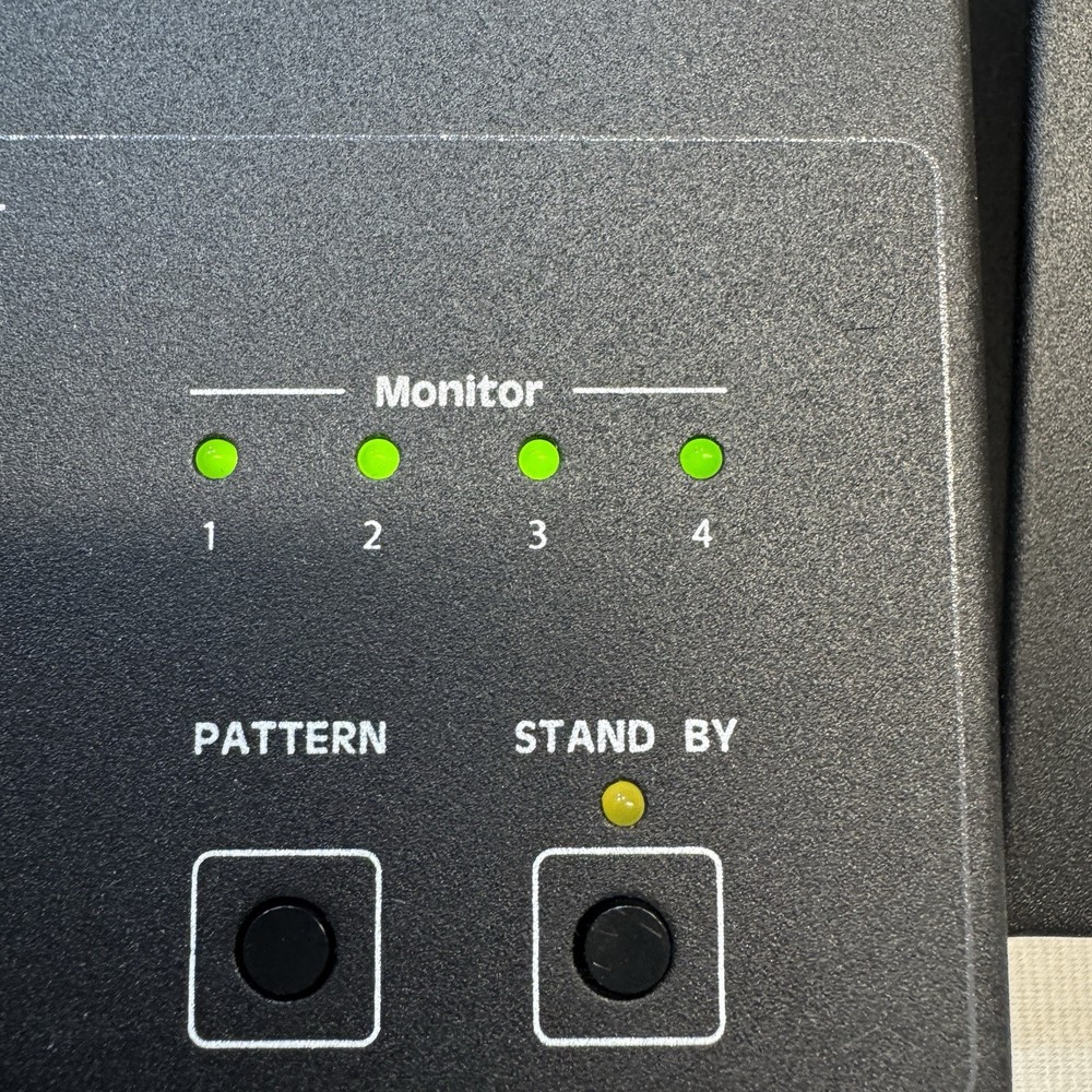 Elation Pro T16F Foot Control Chaser And Controller Pattern Stand-by Working